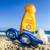 Don’t Pack Your Sunscreen – A Simple Change to Help Save Our Reefs